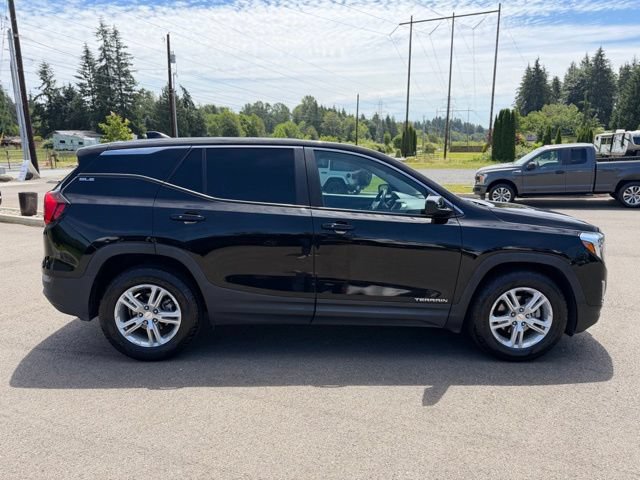 Used 2021 GMC Terrain SLE FWD image 4