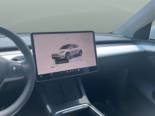 Used 2023 Tesla Model Y Long Range AWD/4WD image 11