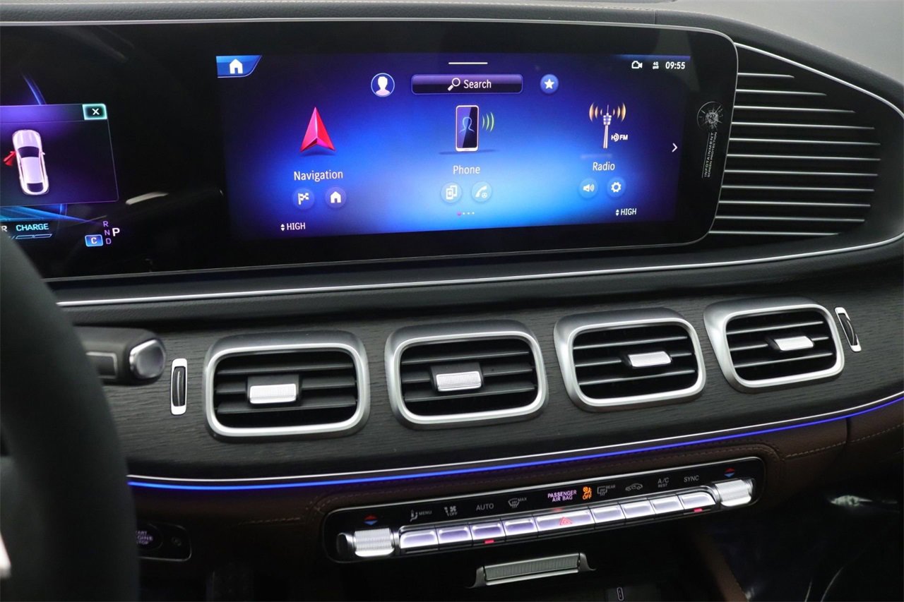 New 2026 Mercedes-Benz GLE 53 AMG 4MATIC Coupe image 6