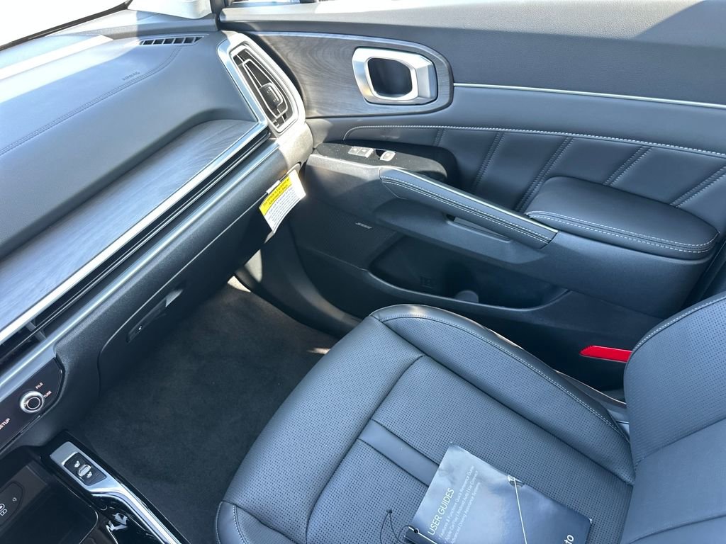 New 2026 Kia Sorento SX image 30