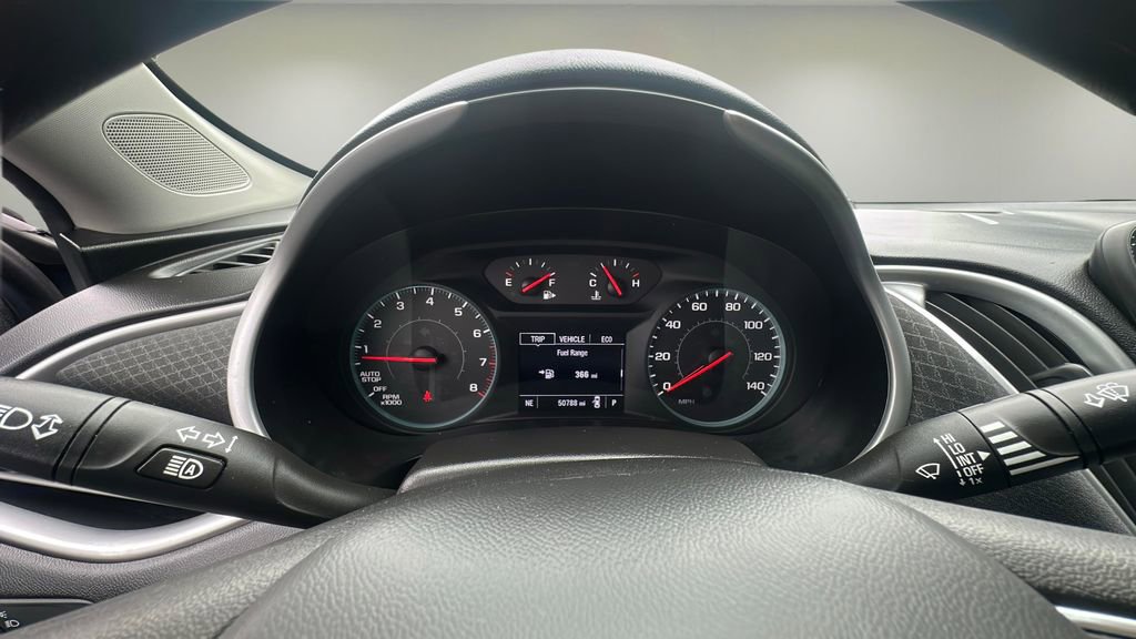 Used 2023 Chevrolet Malibu LT image 12