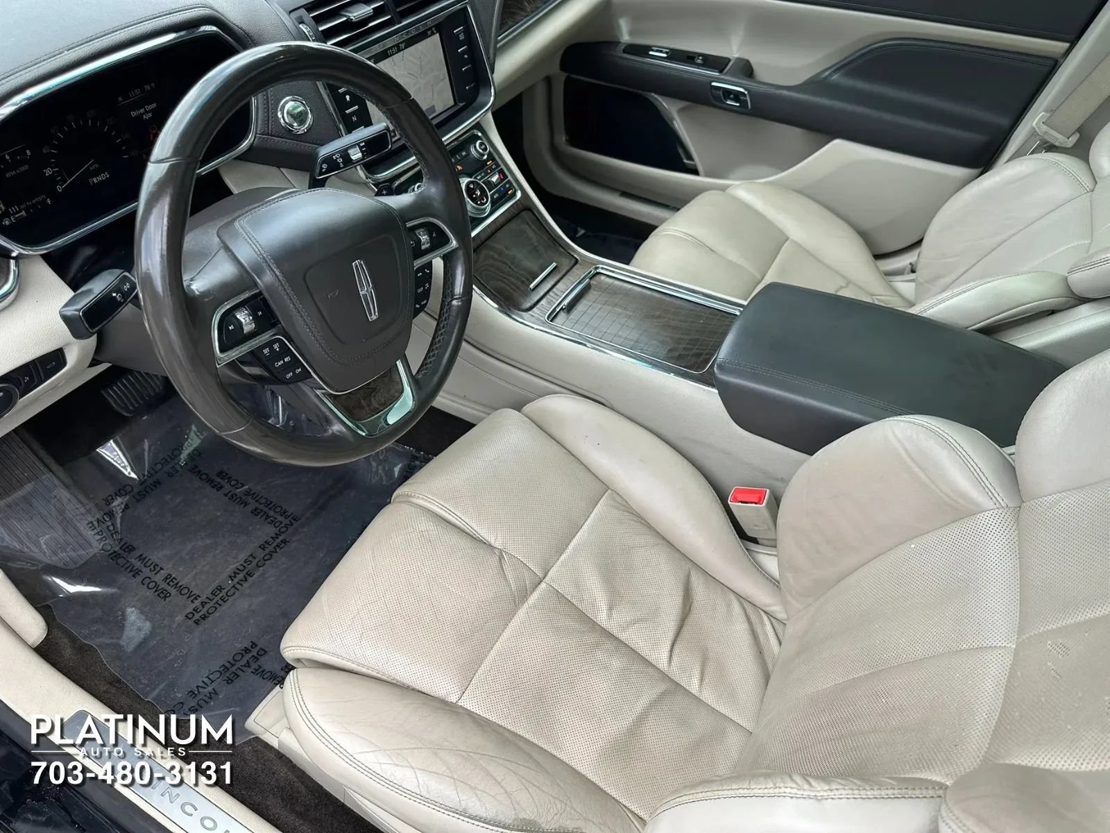 Used 2017 Lincoln Continental Select w/ Climate Package FWD image 13