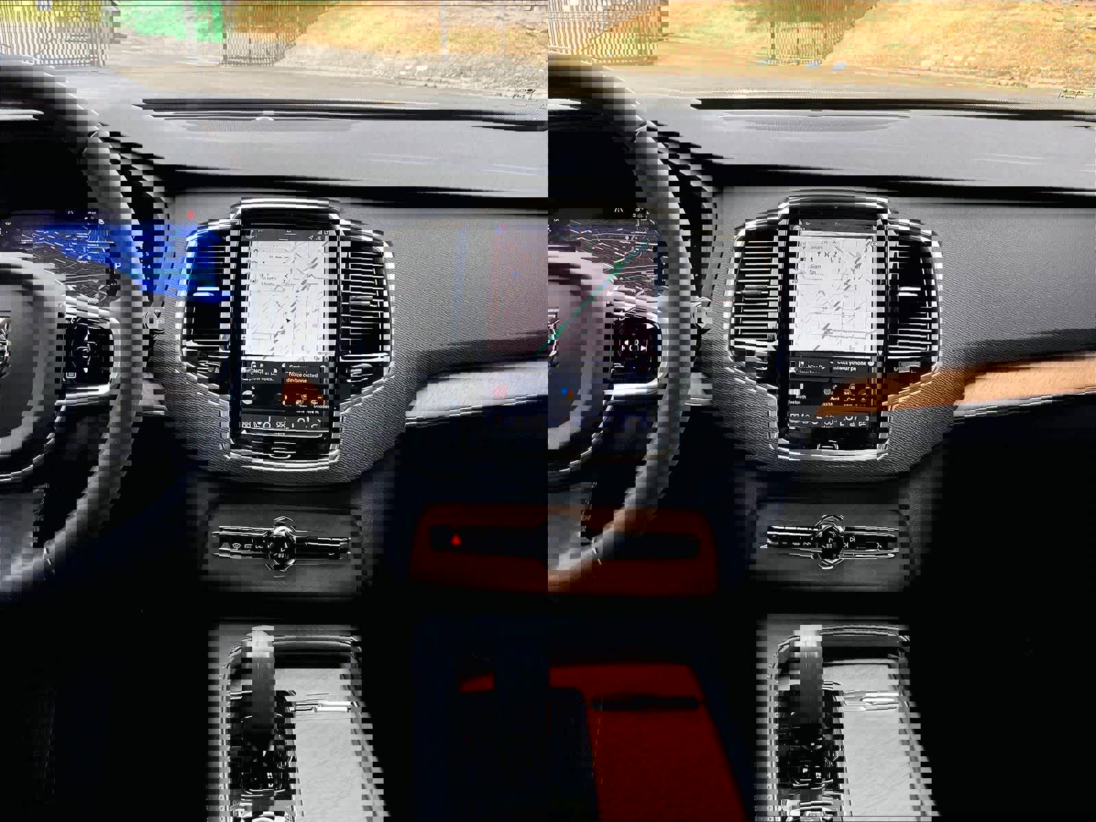 Used 2023 Volvo XC90 B6 Plus w/ Protection Package Premier image 9