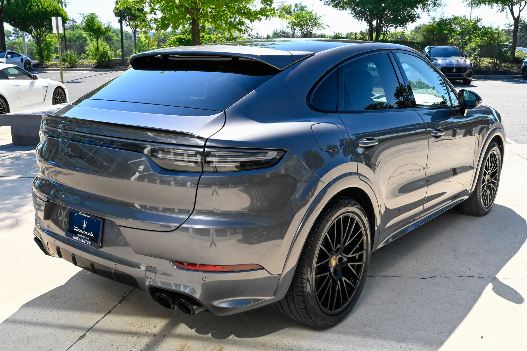 Used 2023 Porsche Cayenne GTS AWD/4WD image 5
