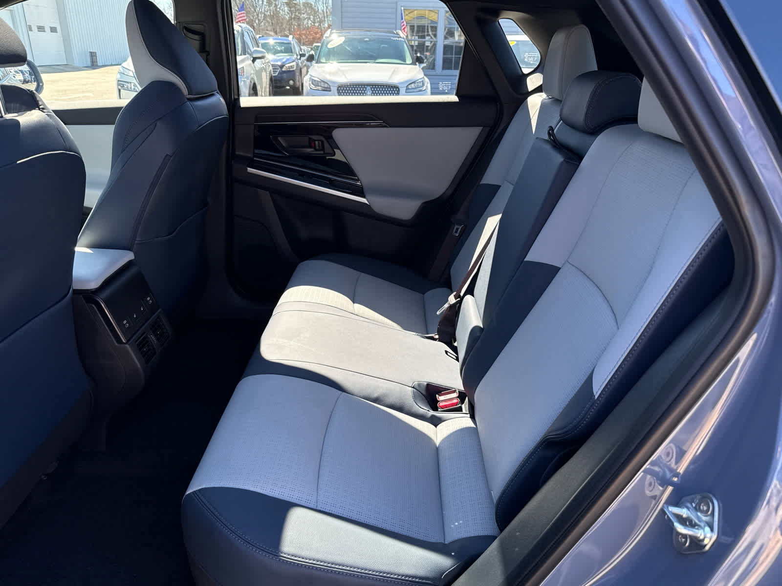 Used 2024 Subaru Solterra Touring image 11