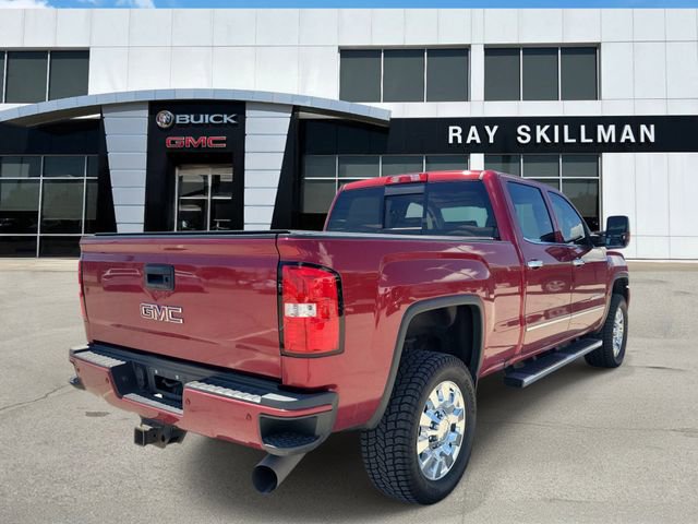 Used 2018 GMC Sierra 2500 Denali w/ Duramax Plus Package AWD/4WD image 4