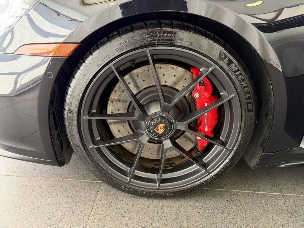 Used 2026 Porsche 911 Carrera GTS RWD image 10