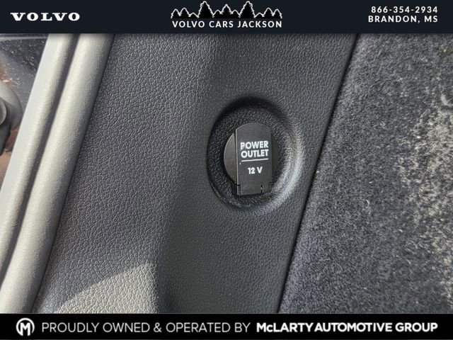 Used 2021 Porsche Macan image 31