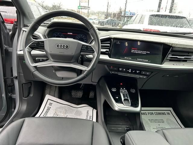 Used 2024 Audi Q4 e-tron Premium Plus w/ Premium Plus image 13
