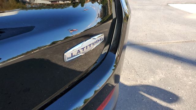 Certified 2024 Jeep Compass Latitude image 26