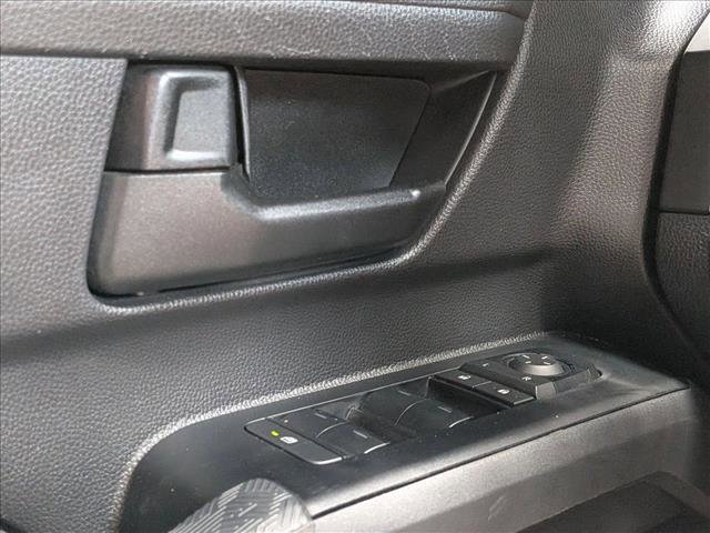Used 2025 Toyota Tacoma SR RWD image 5