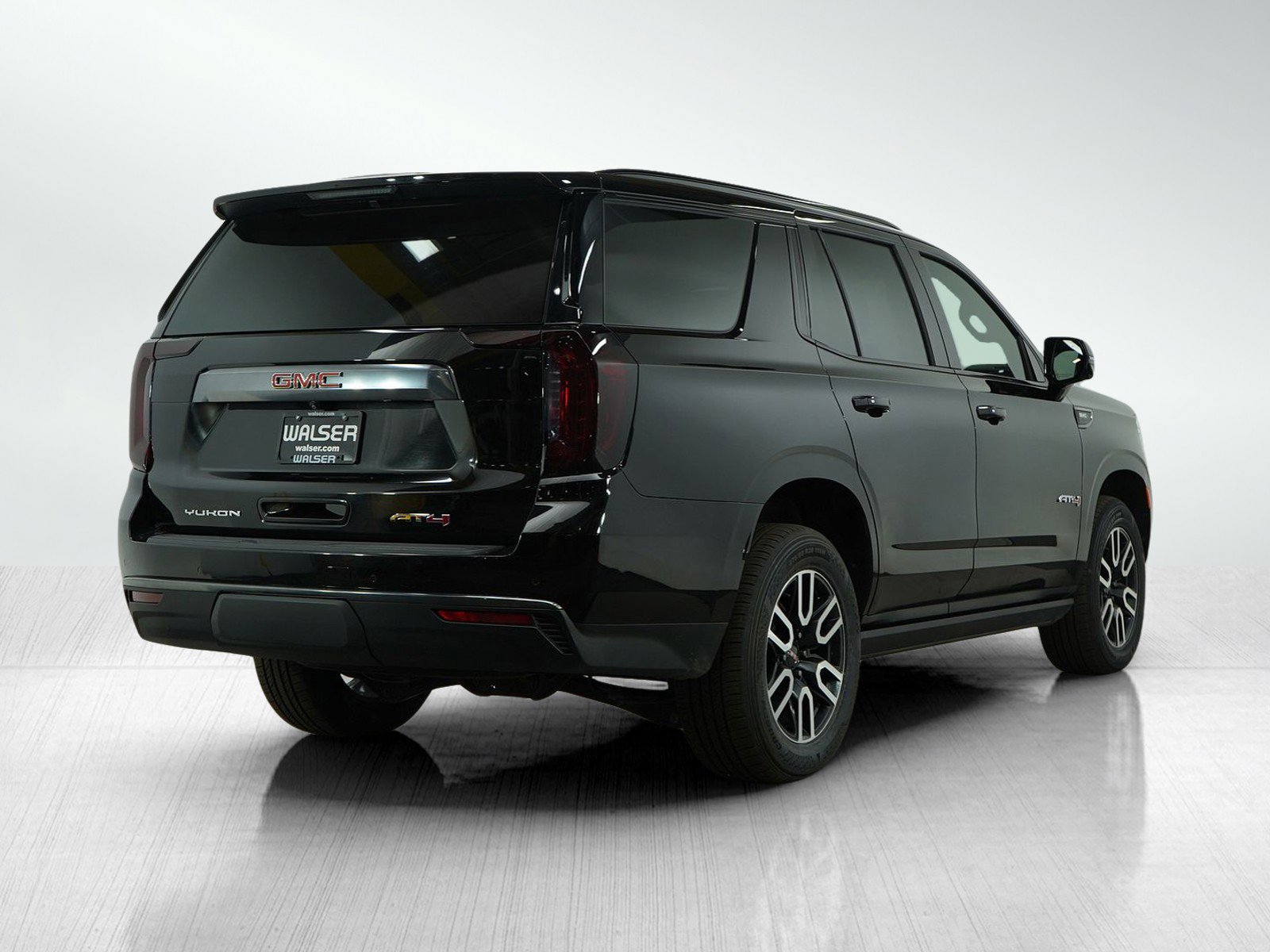 Used 2021 GMC Yukon AT4 image 6