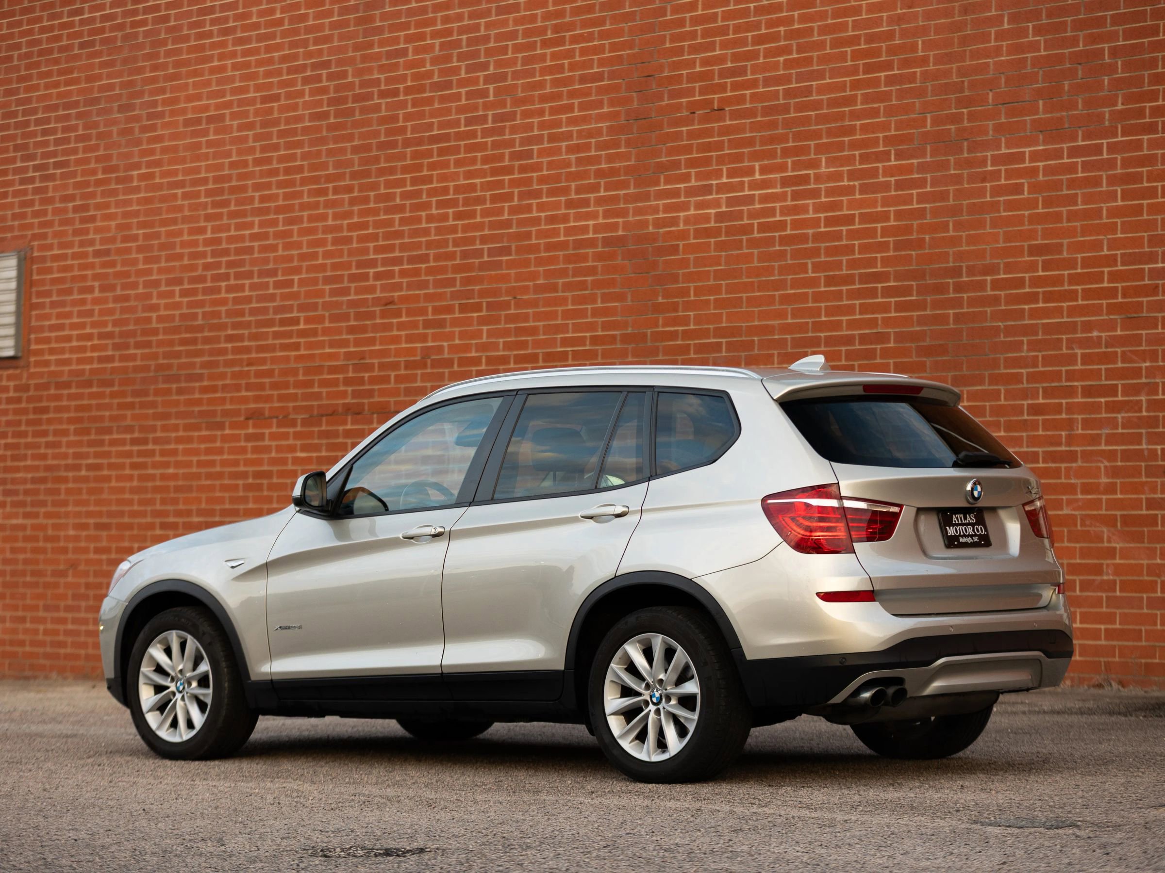Used 2016 BMW X3 xDrive28i AWD/4WD image 10