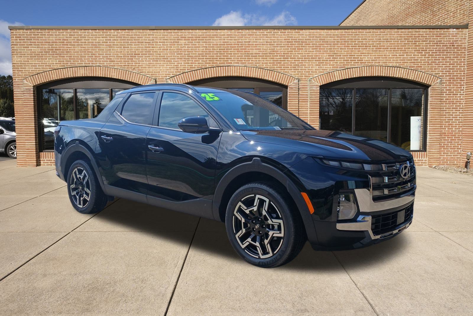 New 2025 Hyundai Santa Cruz Limited image 1