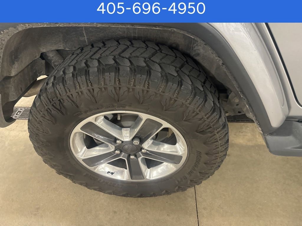 Used 2018 Jeep Wrangler Unlimited Sahara image 26