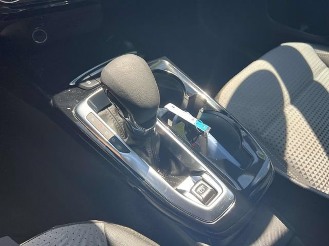 Certified 2024 Chevrolet Trax LT FWD image 33