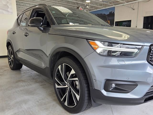 Used 2019 Volvo XC40 T5 R-Design AWD/4WD image 26