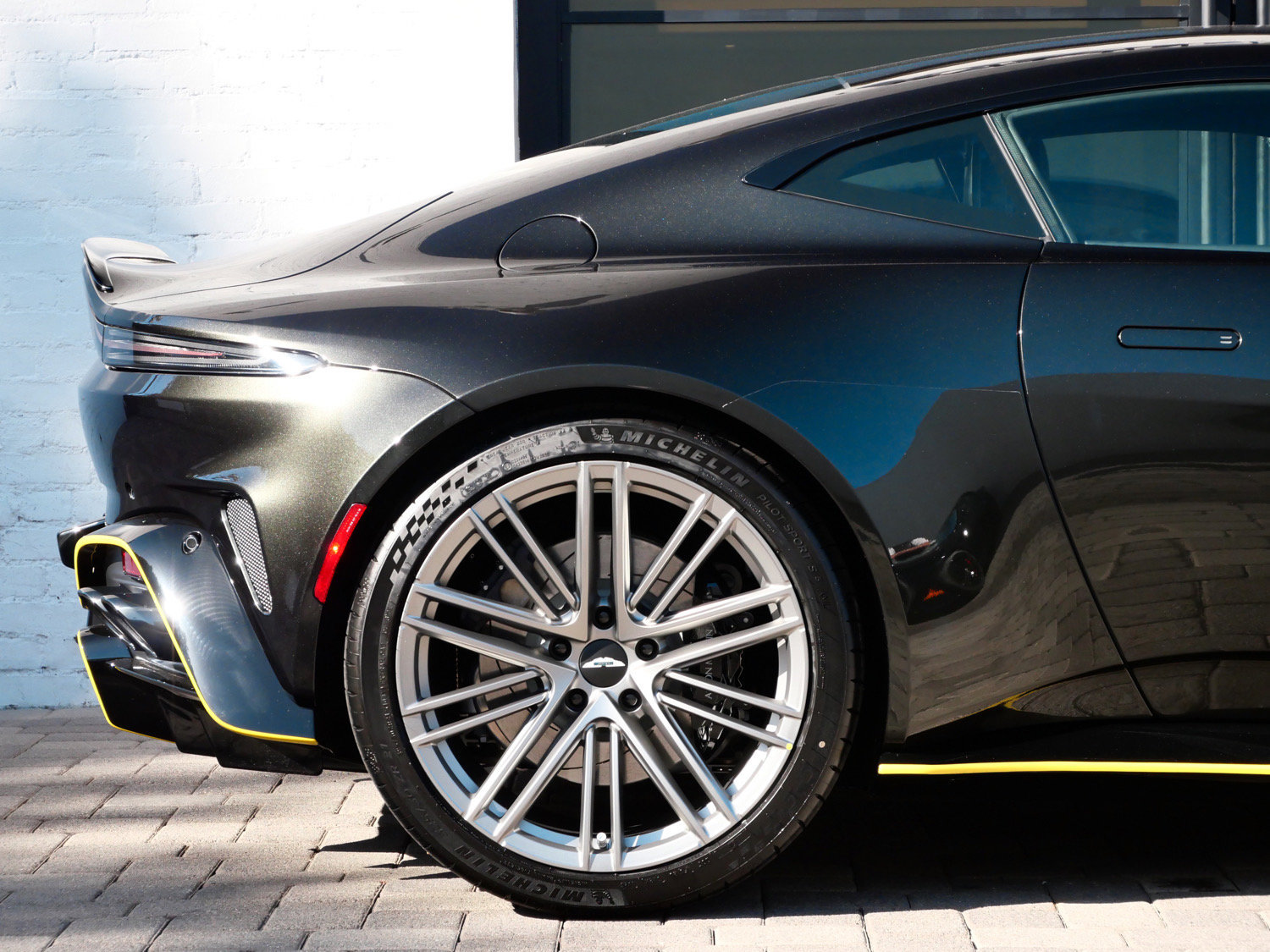 New 2026 Aston Martin V8 Vantage S RWD image 14
