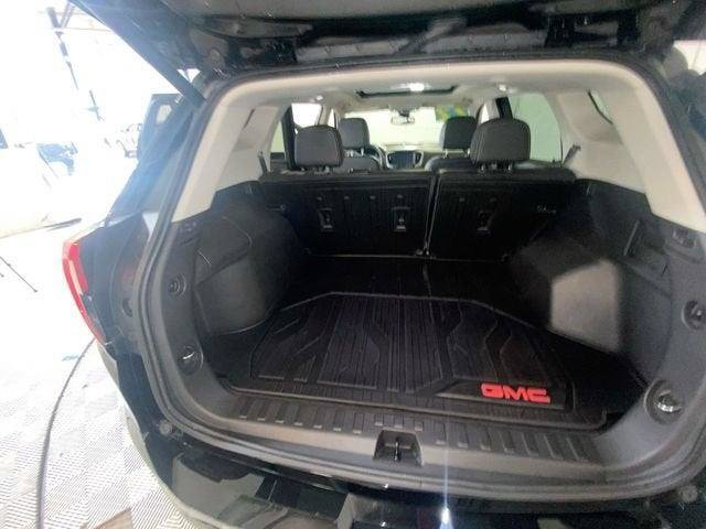 Used 2022 GMC Terrain Denali w/ LPO, Floor Liner Package AWD/4WD image 12