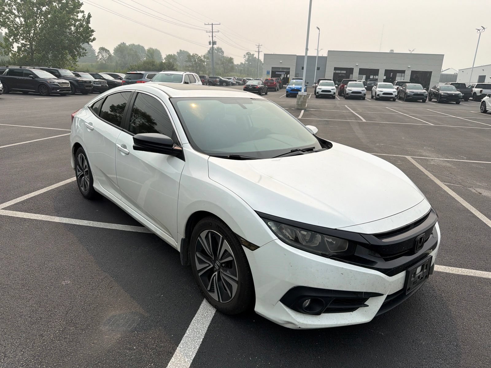 Used 2018 Honda Civic EX-L image 8