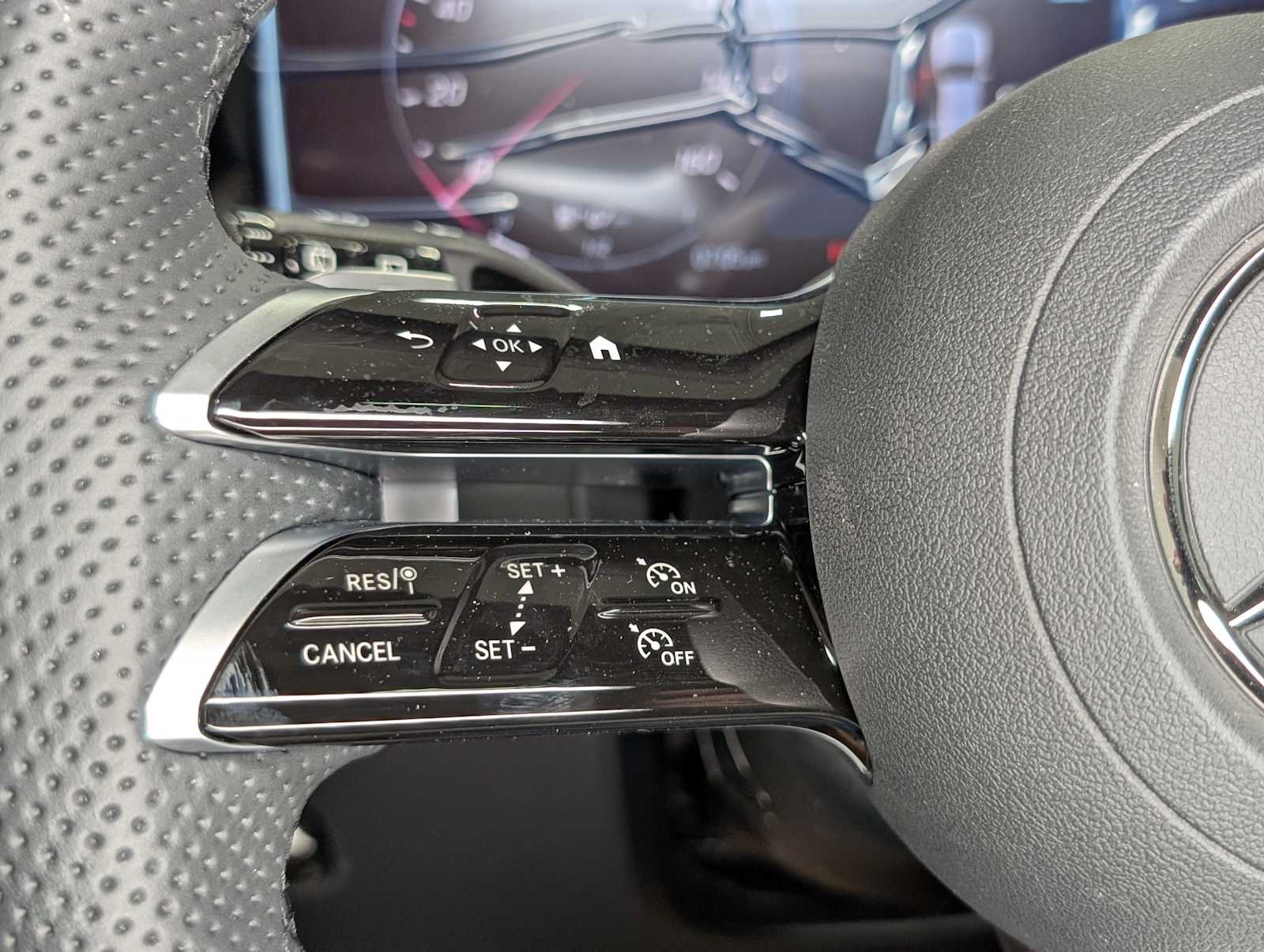 New 2026 Mercedes-Benz GLC 300 4MATIC image 31
