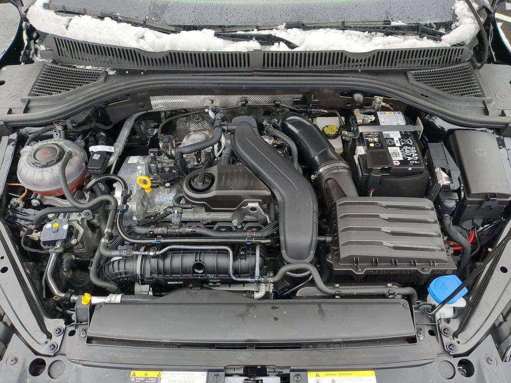 Used 2025 Volkswagen Jetta Sport image 31