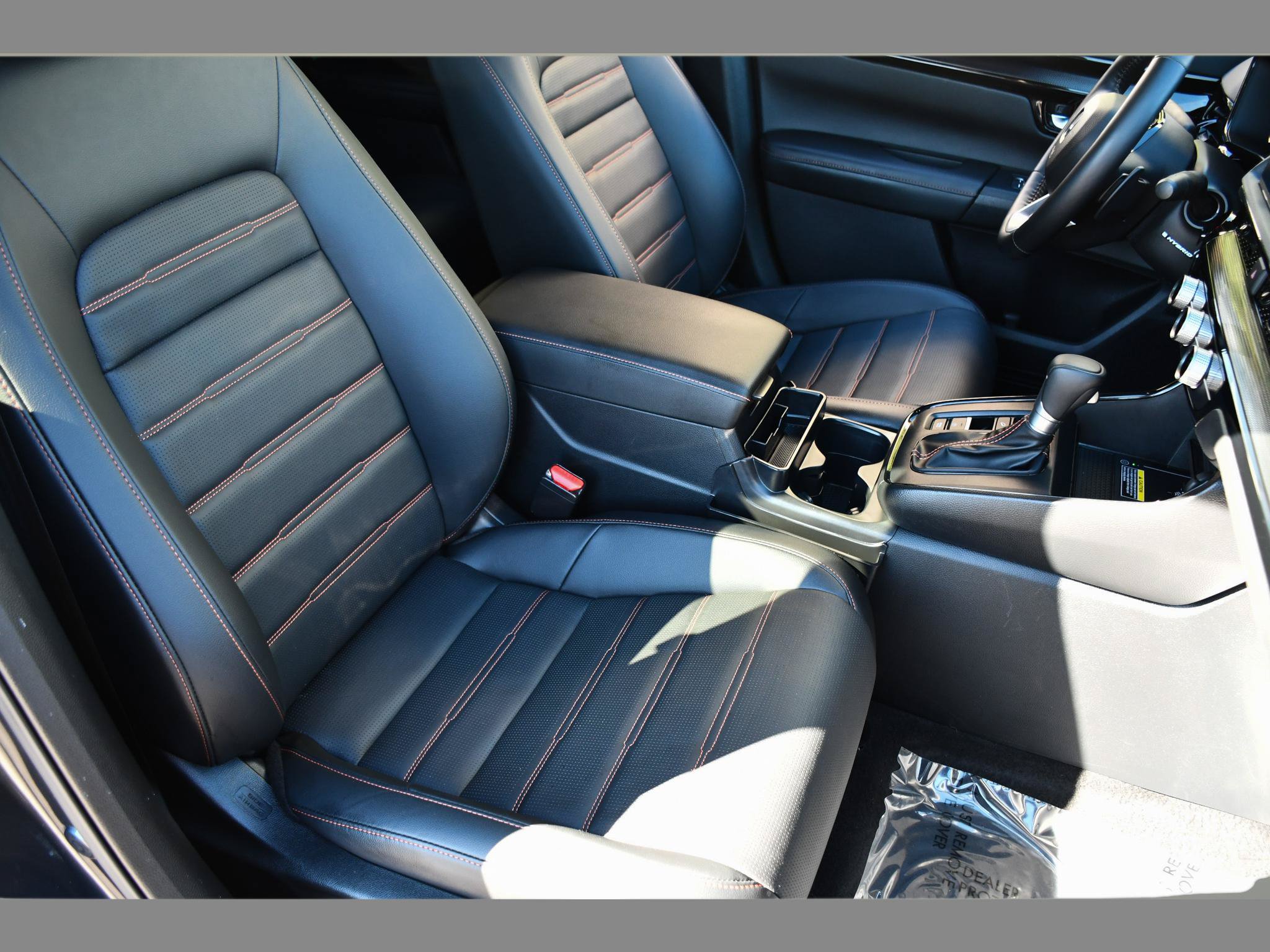 Used 2025 Honda CR-V Sport Touring image 30
