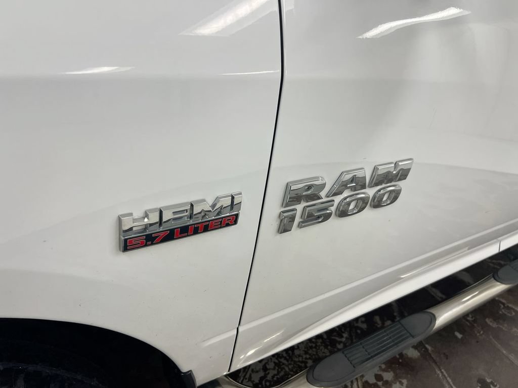 Used 2017 RAM 1500 Express w/ Express Value Package AWD/4WD image 24