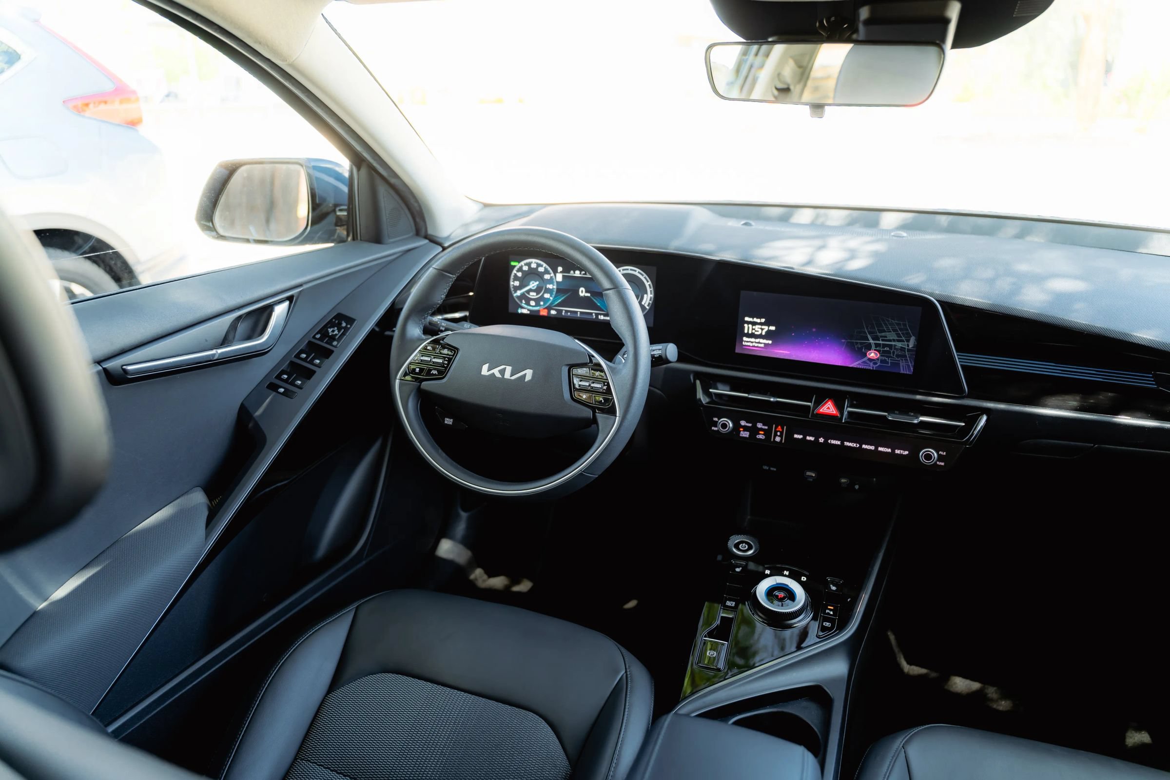 Used 2023 Kia Niro Wind FWD image 19