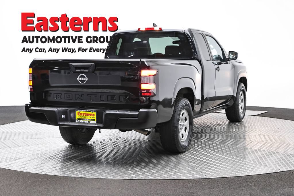 Used 2022 Nissan Frontier S RWD image 5