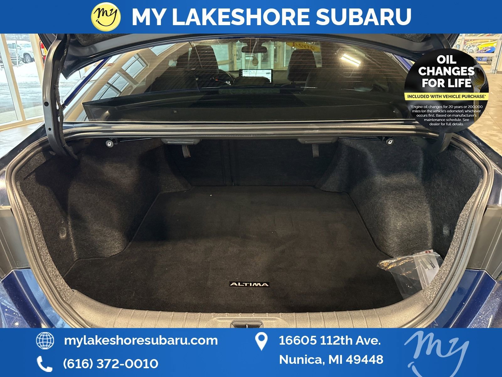 Used 2024 Nissan Altima 2.5 SR w/ SR Premium Package image 29