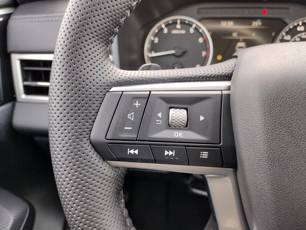 New 2026 Mitsubishi Outlander Trail Edition image 28