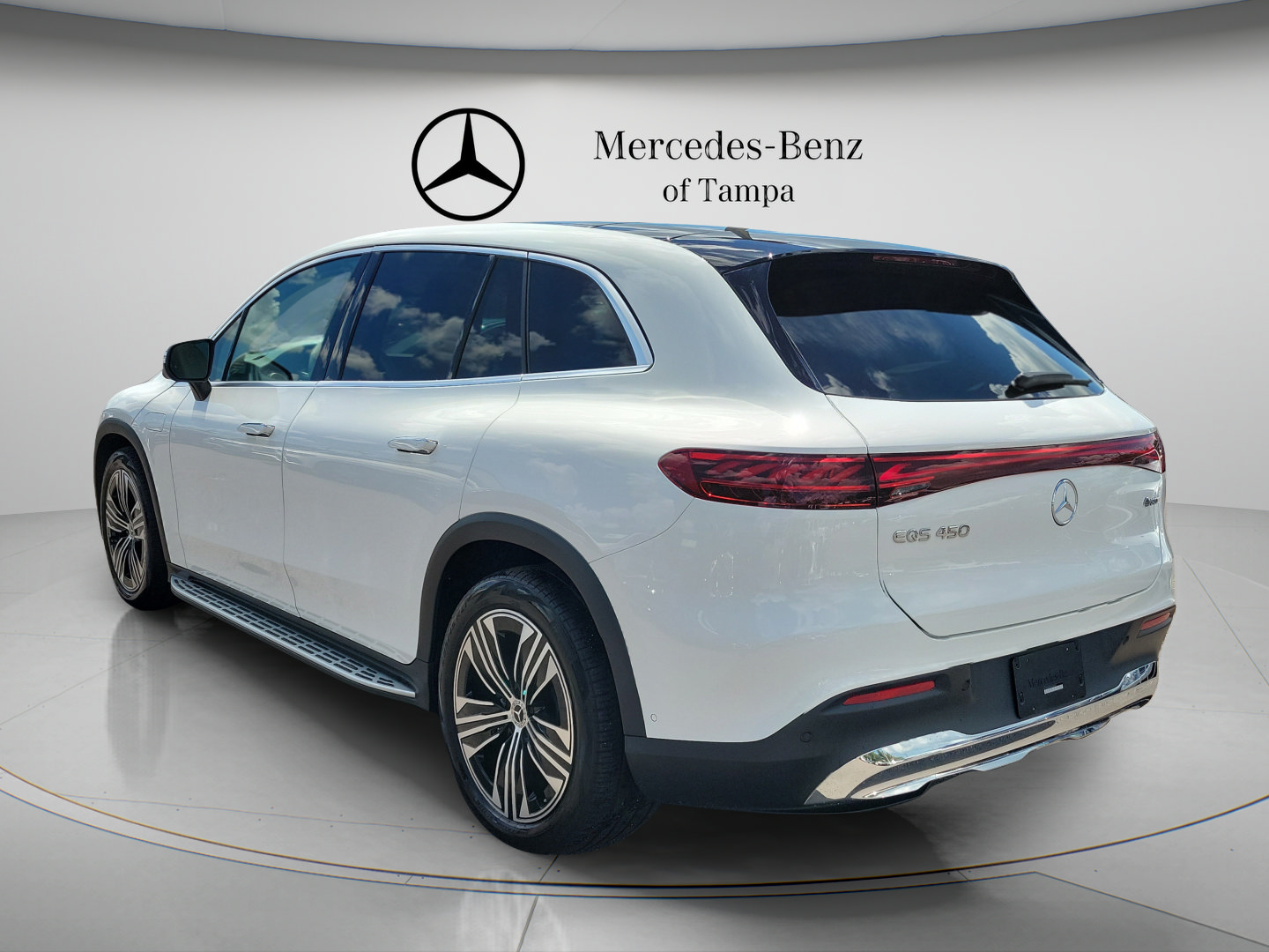 Used 2024 Mercedes-Benz EQS 450+ 4MATIC SUV image 2