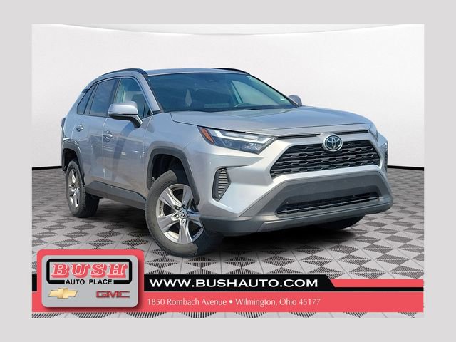 Used 2024 Toyota RAV4 XLE image 1