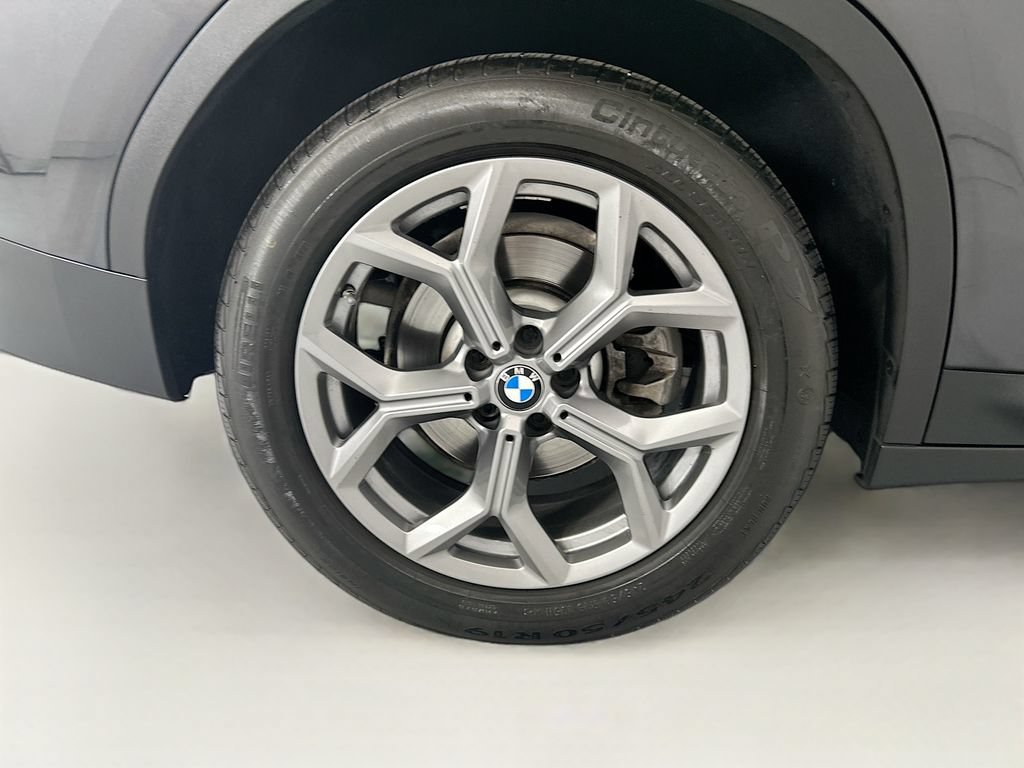 Used 2024 BMW X3 sDrive30i w/ Convenience Package RWD image 32