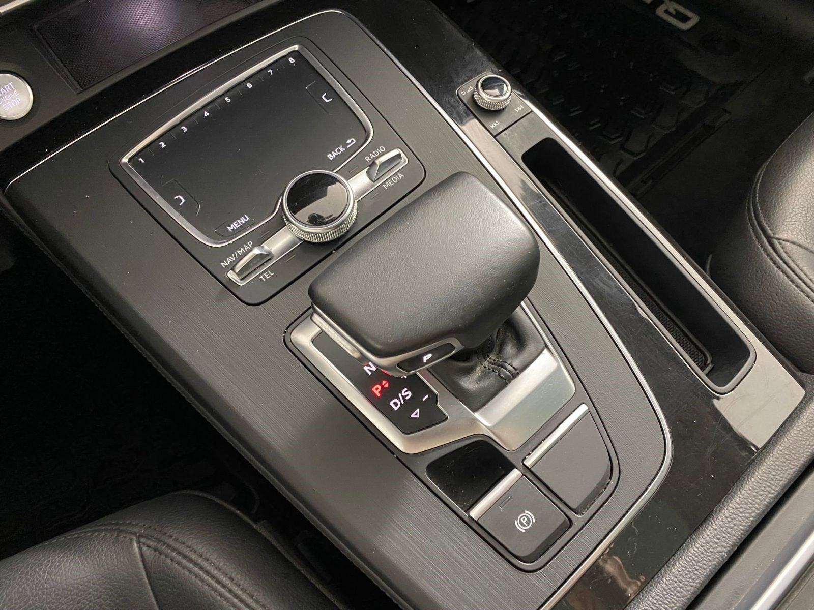 Used 2020 Audi Q5 e Prestige image 18