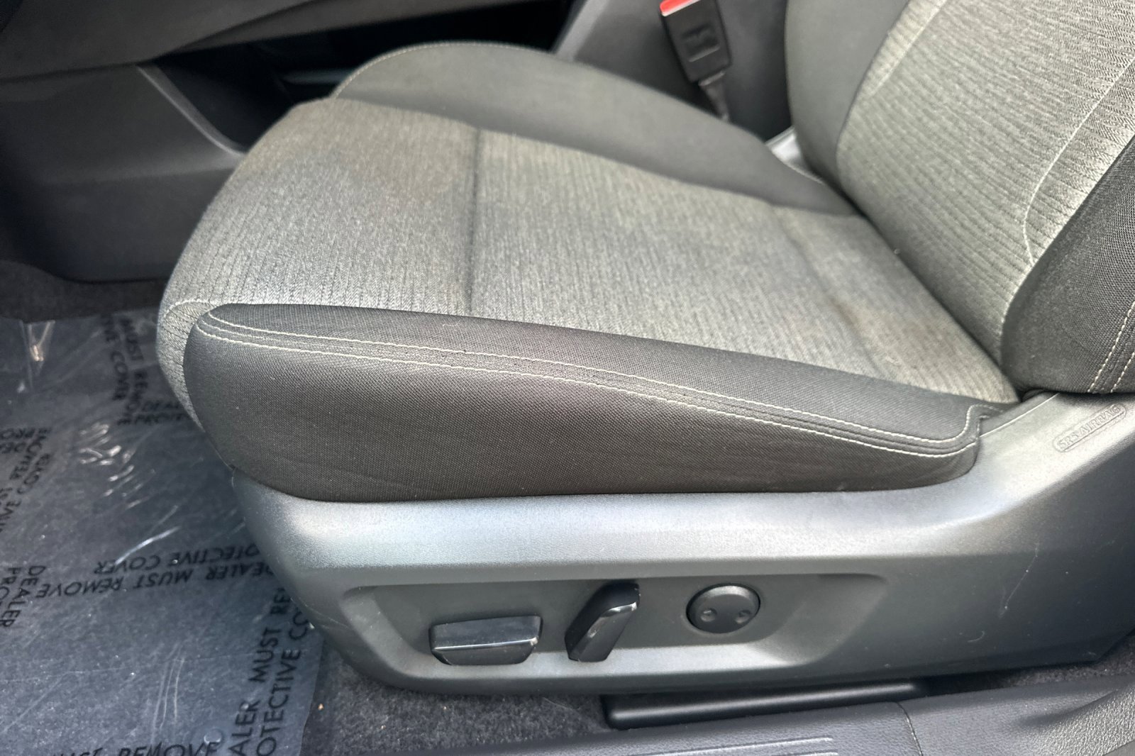 Used 2022 Nissan Rogue SV image 13