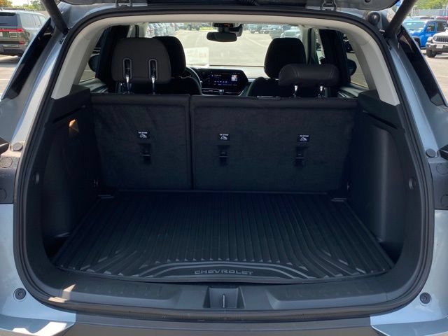 Used 2024 Chevrolet TrailBlazer LT w/ Convenience Package AWD/4WD image 9
