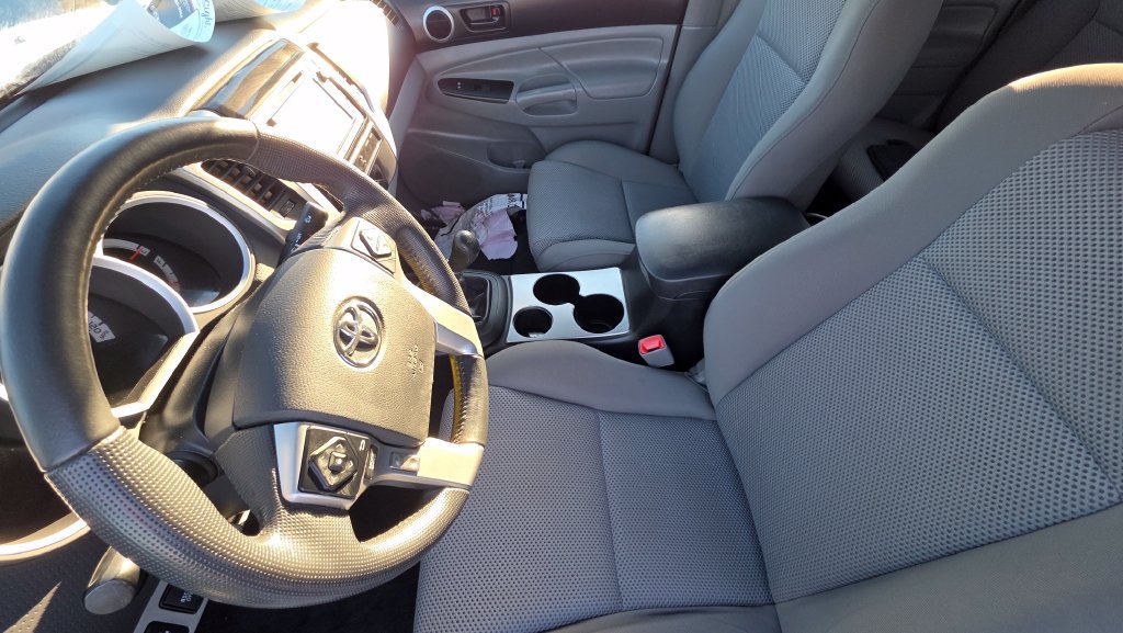 Used 2014 Toyota Tacoma 4x4 Double Cab w/ TRD Sport Package image 13