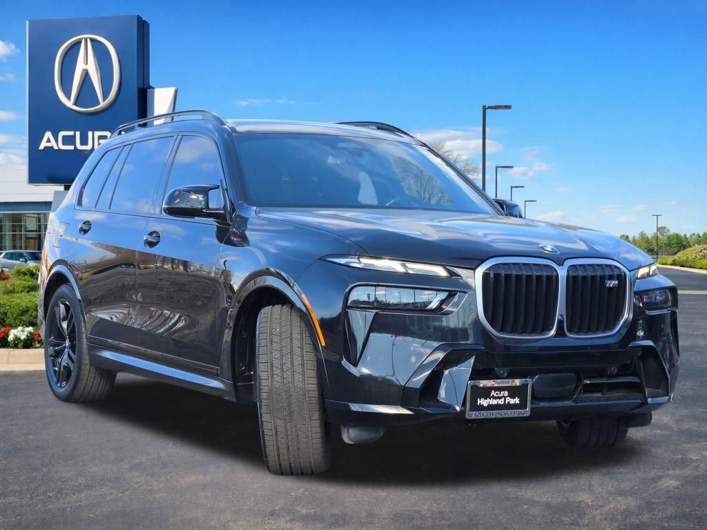 Used 2024 BMW X7 M60i w/ Executive Package image 8