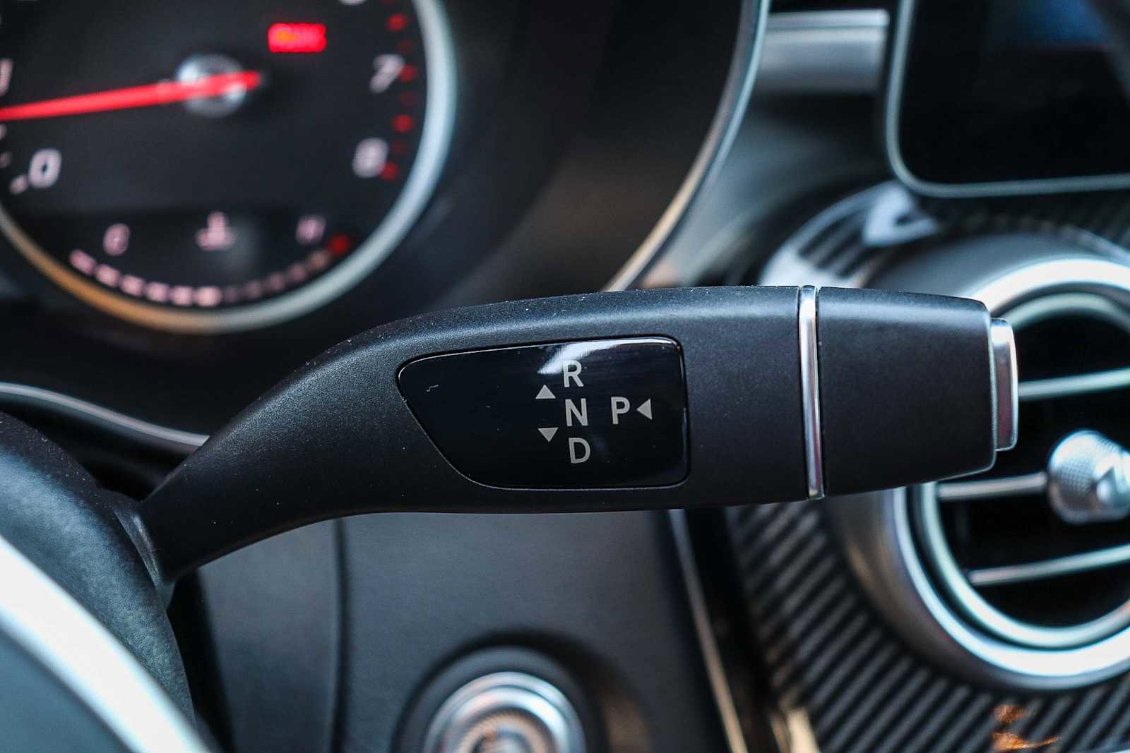 Used 2019 Mercedes-Benz C 300 Sedan image 18