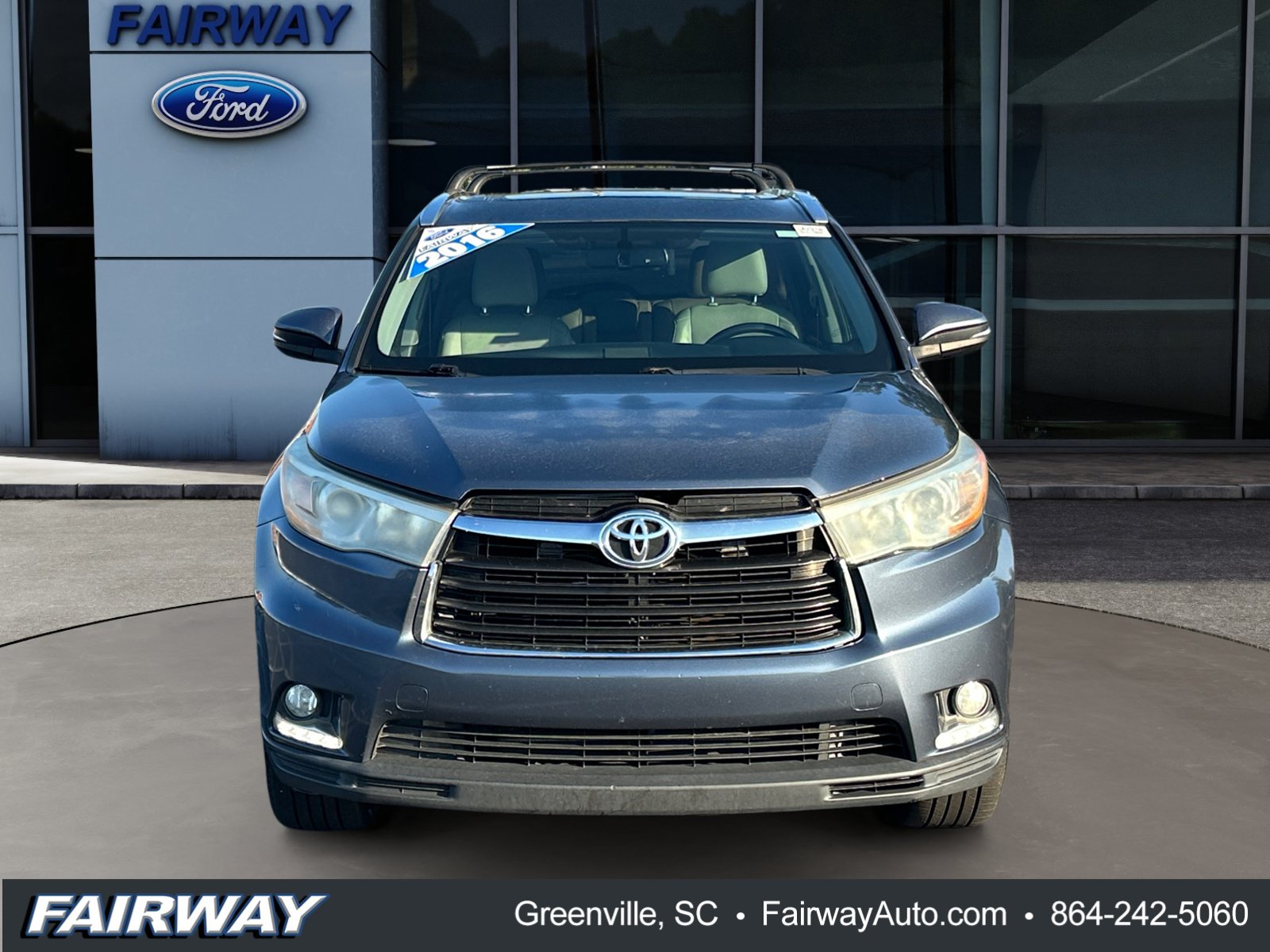 Used 2016 Toyota Highlander Limited FWD image 2