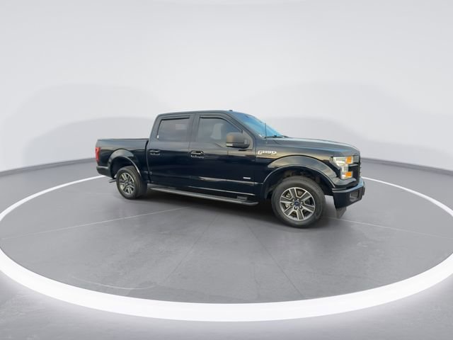 Used 2017 Ford F150 XLT w/ Equipment Group 302A Luxury image 2