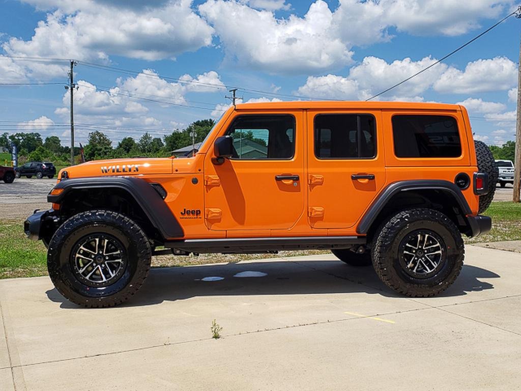 New 2025 Jeep Wrangler Willys image 4