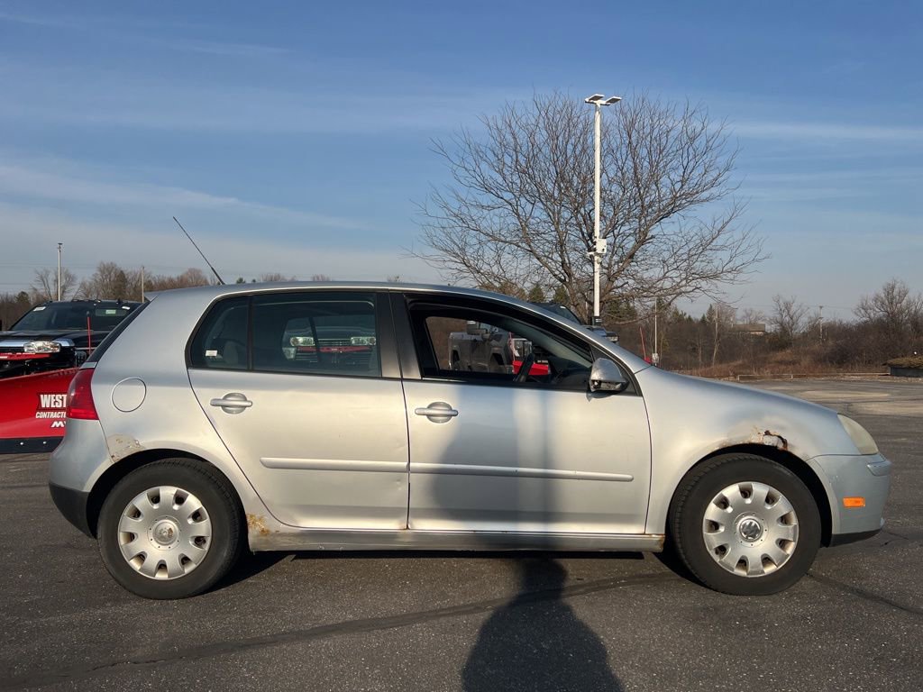 Used 2007 Volkswagen Rabbit 4-Door image 3