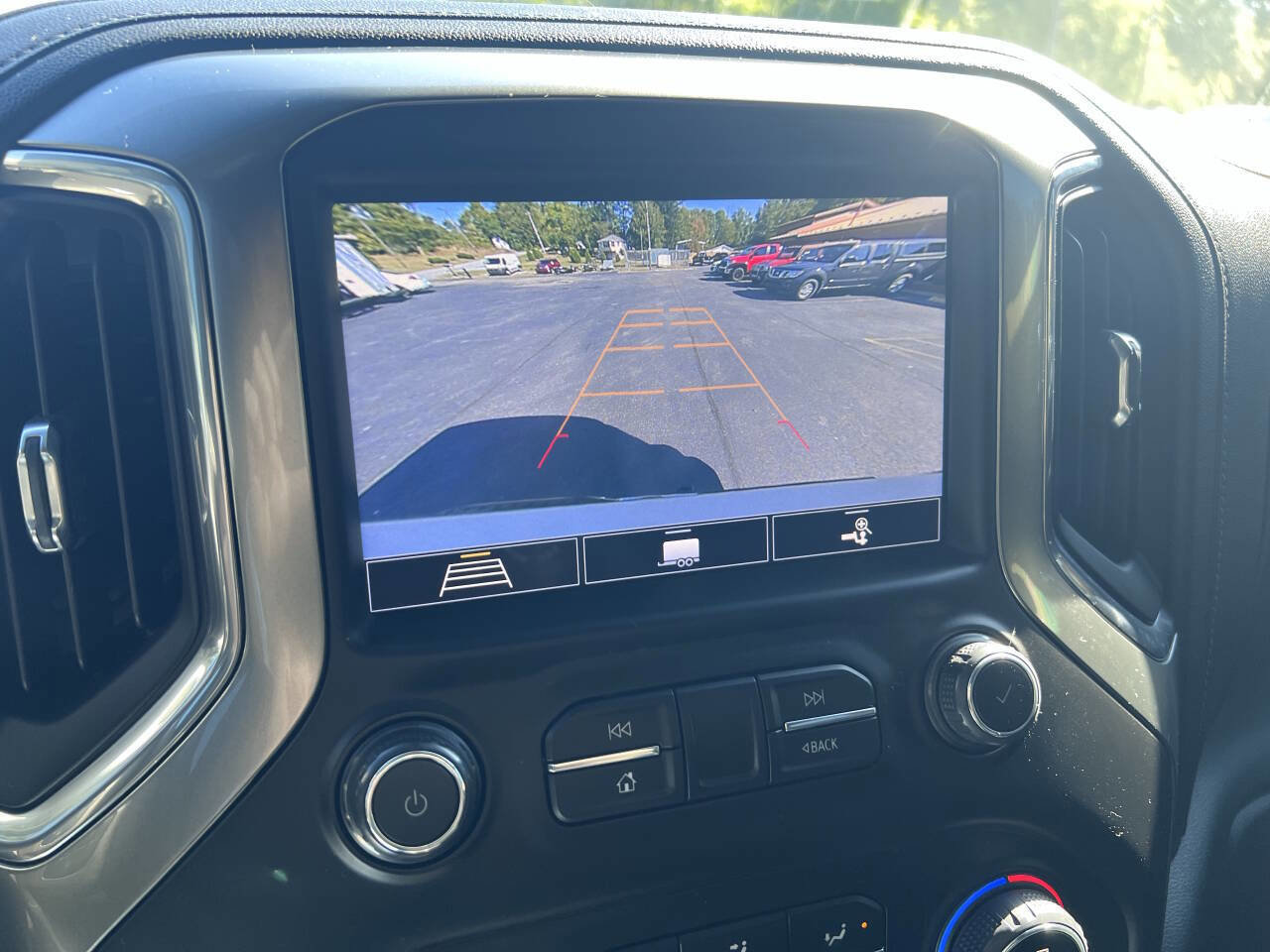 Used 2020 Chevrolet Silverado 1500 LTZ w/ LTZ Plus Package image 20