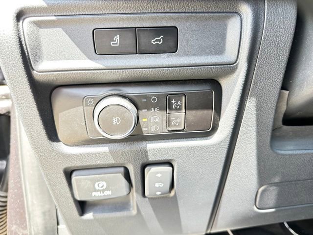 Used 2023 Ford Expedition Limited AWD/4WD image 20