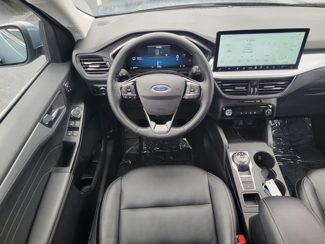 Used 2025 Ford Escape Platinum AWD/4WD image 5