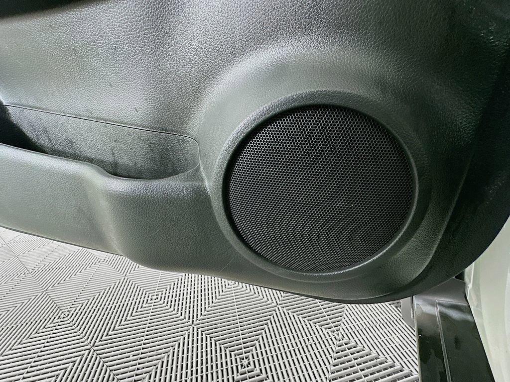 Used 2017 Nissan Rogue SV w/ Midnight Edition FWD image 18