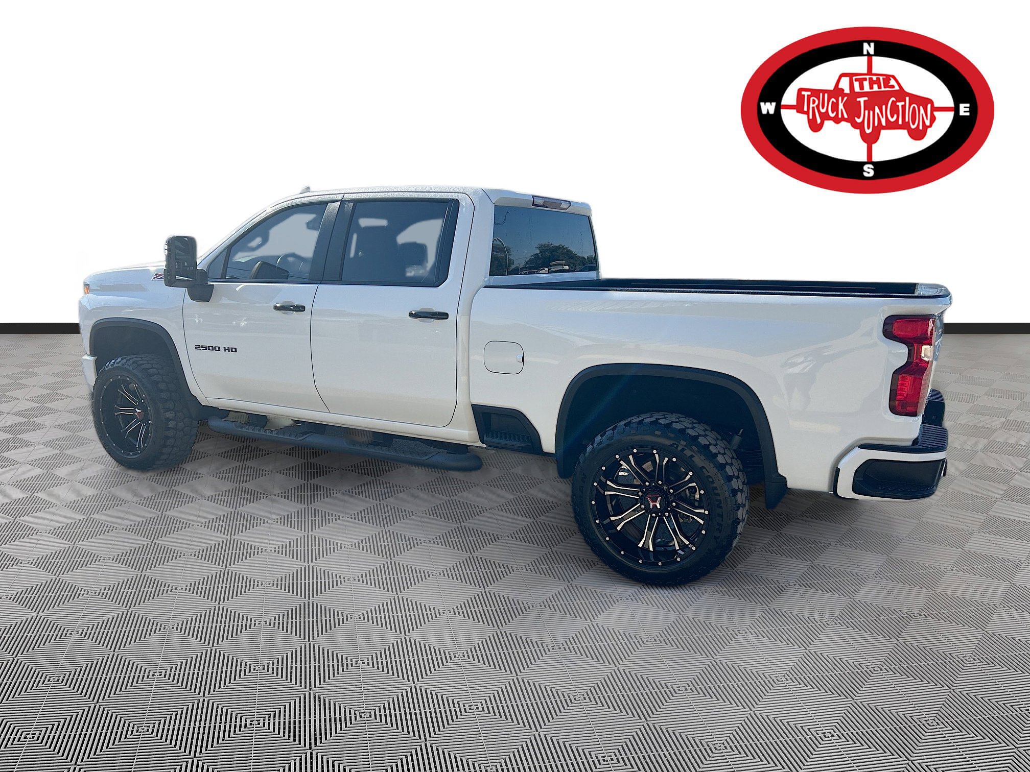 Used 2021 Chevrolet Silverado 2500 LT w/ Z71 Sport Edition image 5